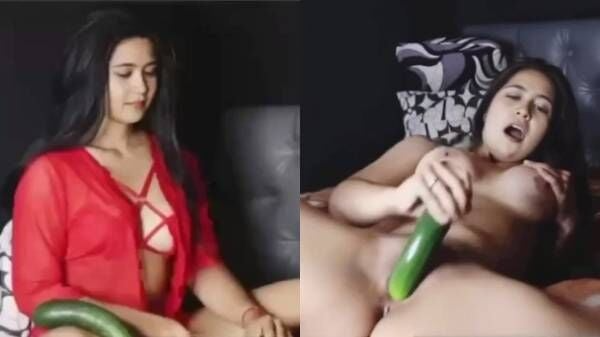 Viral 7-minute desi sex video featuring masturbation